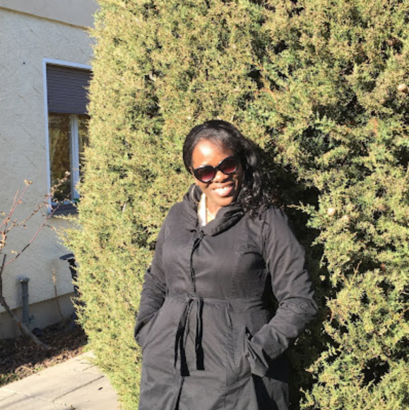 Meet your Posher, Adeline - Picture 1 of 1